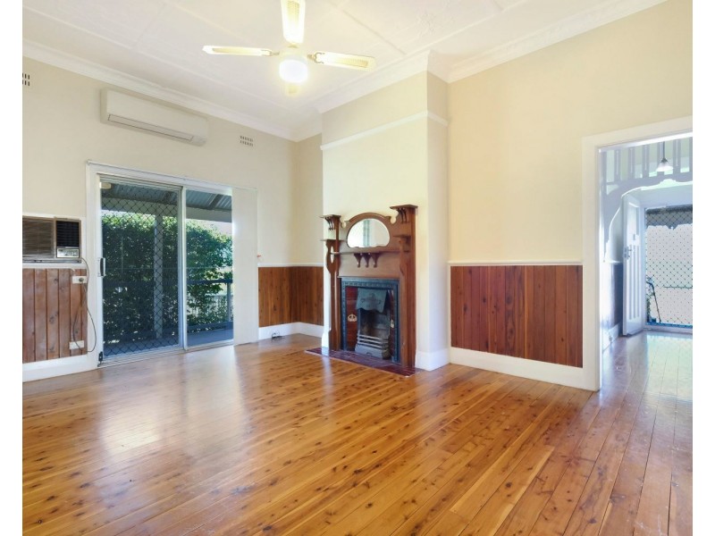 13 Flanders Avenue, Muswellbrook NSW 2333