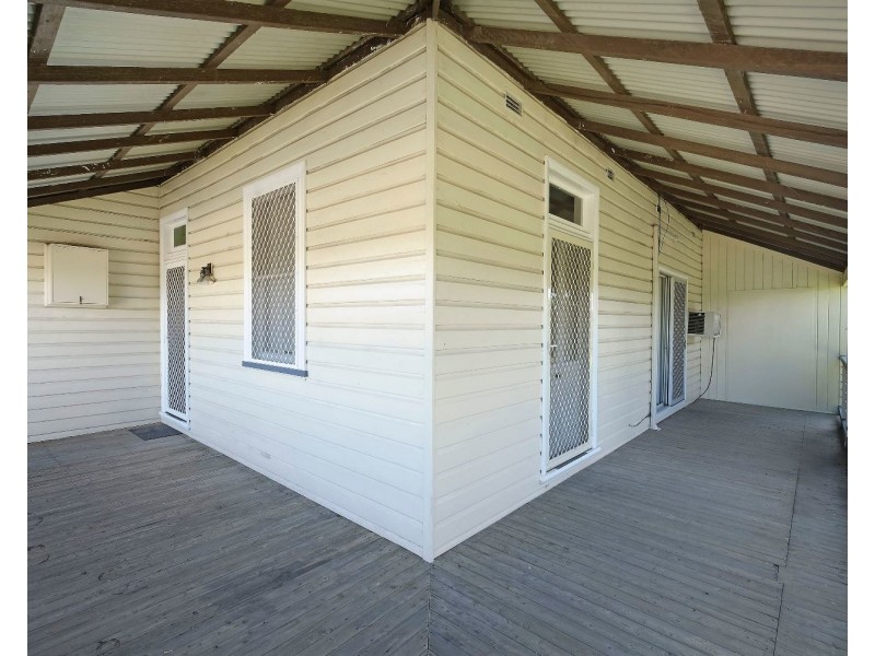 13 Flanders Avenue, Muswellbrook NSW 2333