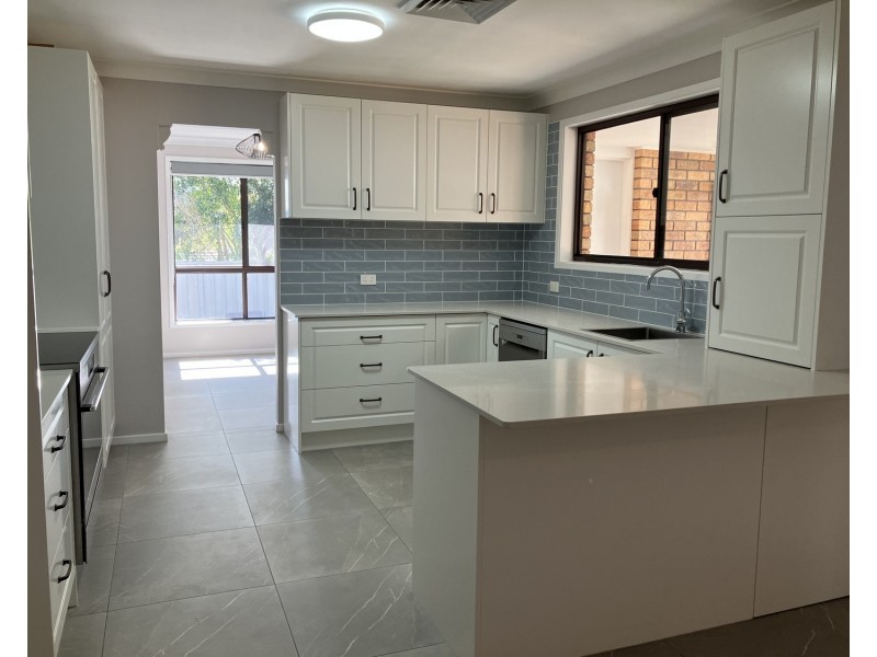 8 Marlock Place, Muswellbrook NSW 2333