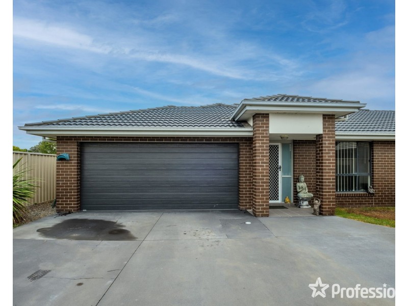 1 & 2 /46 Finnegan Crescent, Muswellbrook NSW 2333