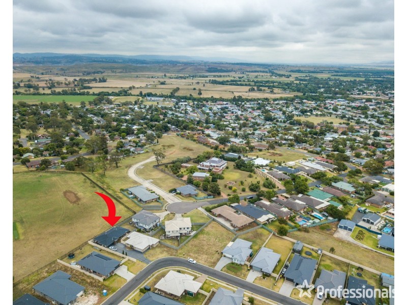 1 & 2 /46 Finnegan Crescent, Muswellbrook NSW 2333