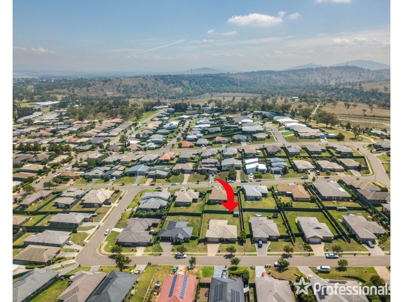15 Chivers Circuit, Muswellbrook NSW 2333