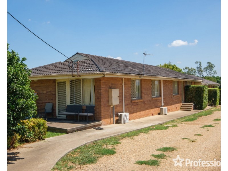 125 MacQueen Street, Aberdeen NSW 2336