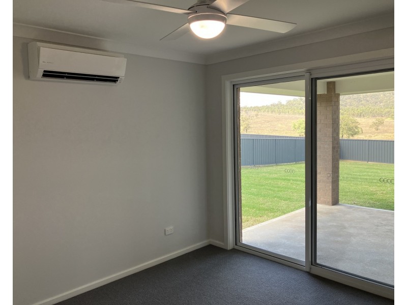 97 Perth Street, Aberdeen NSW 2336