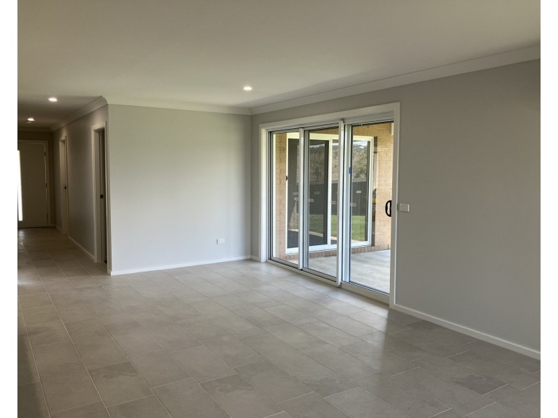 97 Perth Street, Aberdeen NSW 2336