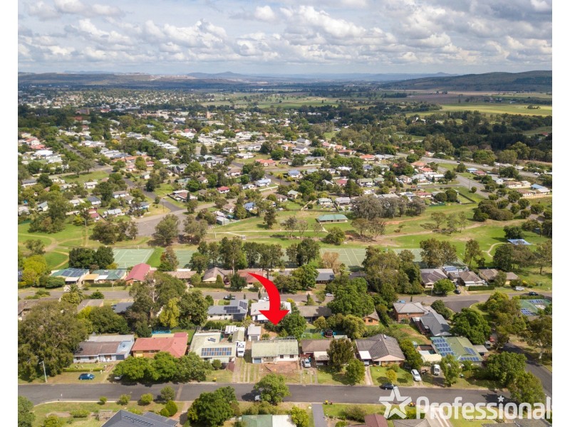 7 Karoola Avenue, Muswellbrook NSW 2333