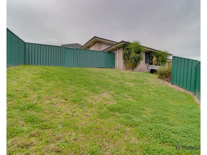 2/5 Grant Miller Street, Muswellbrook NSW 2333