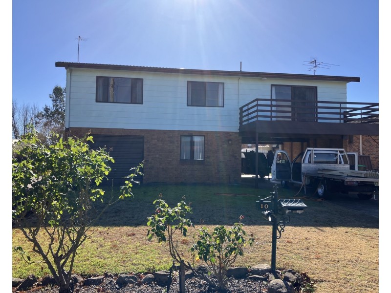 10 Crinoline Street, Denman NSW 2328