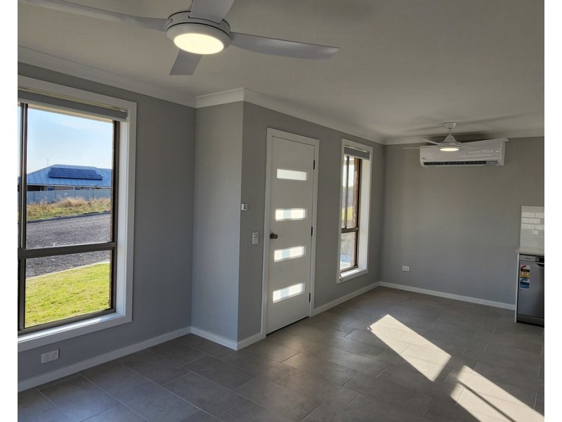 107A Perth Street, Aberdeen NSW 2336