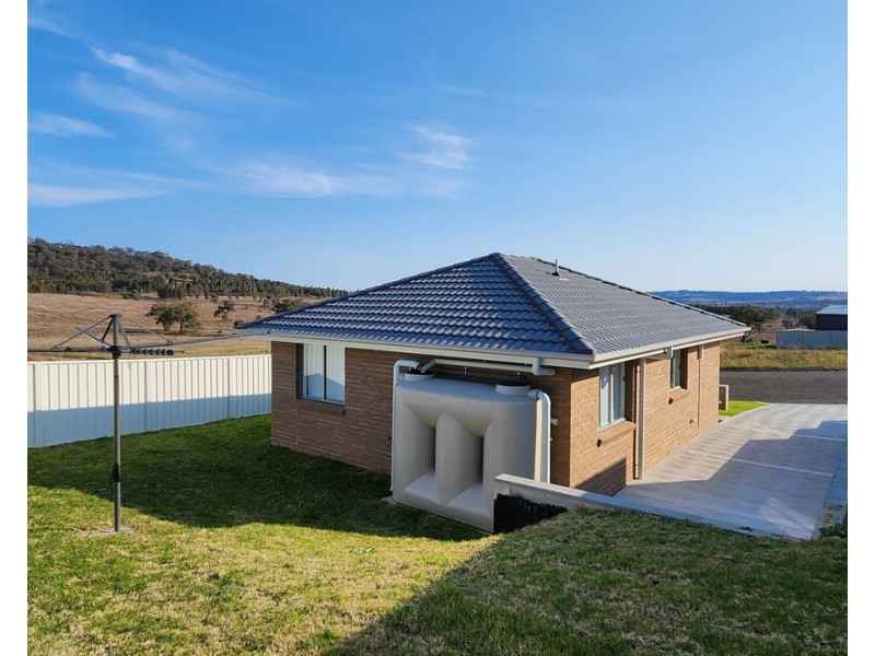 107A Perth Street, Aberdeen NSW 2336