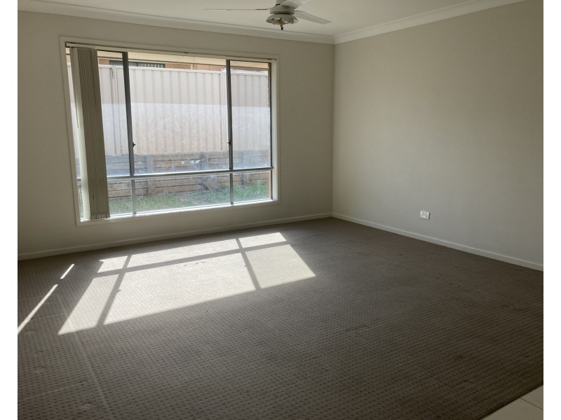 37 Finnegan Crescent, Muswellbrook NSW 2333