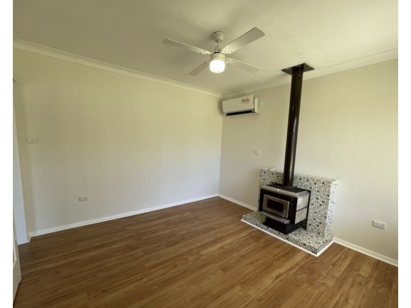 2 Thompson Street, Muswellbrook NSW 2333
