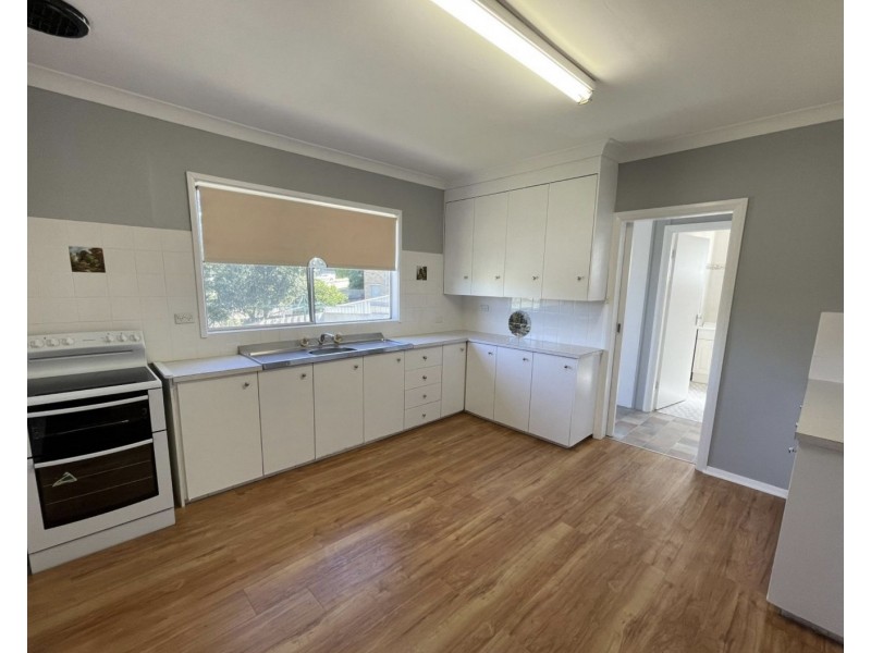 2 Thompson Street, Muswellbrook NSW 2333