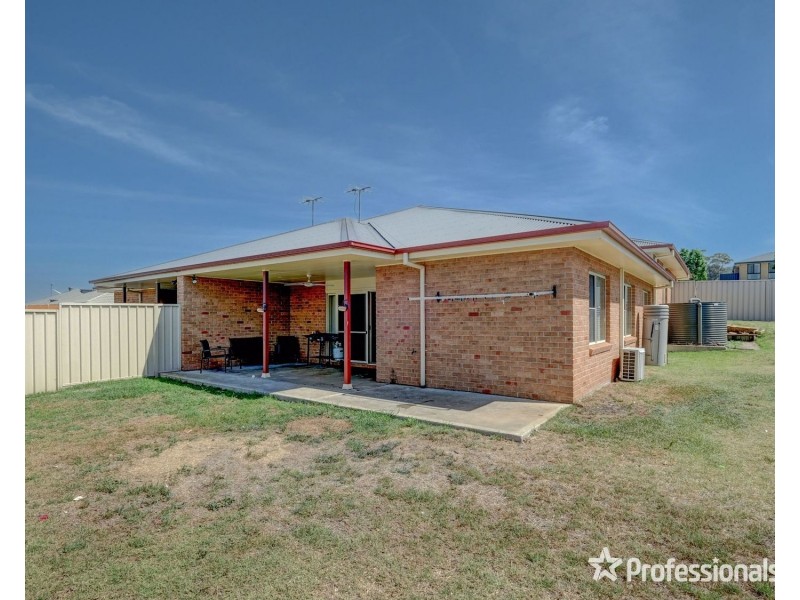 A + B/91 Perth Street, Aberdeen NSW 2336