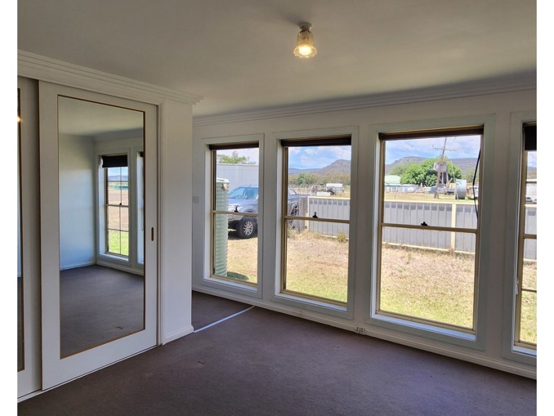 121 Goulburn Drive, Sandy Hollow NSW 2333
