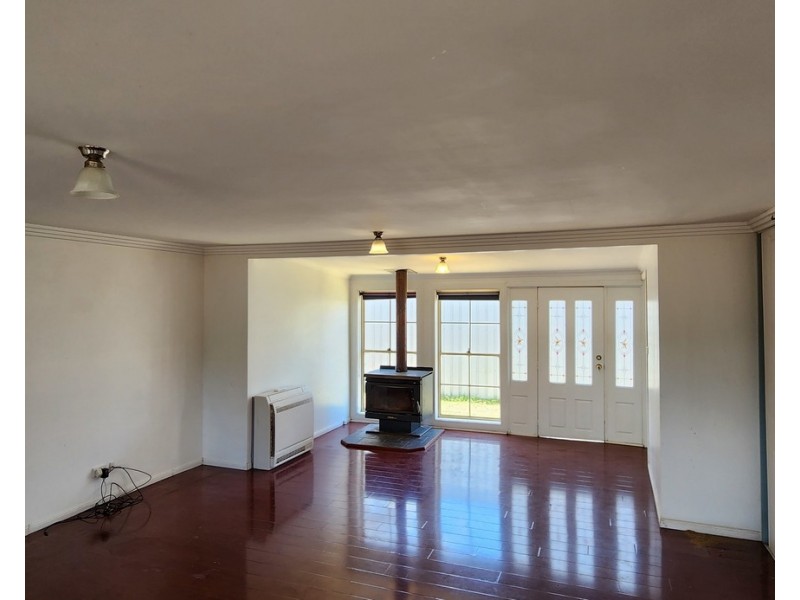 121 Goulburn Drive, Sandy Hollow NSW 2333
