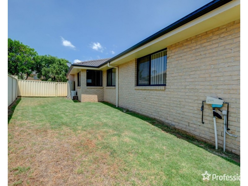 2/4 Northview Circuit, Muswellbrook NSW 2333
