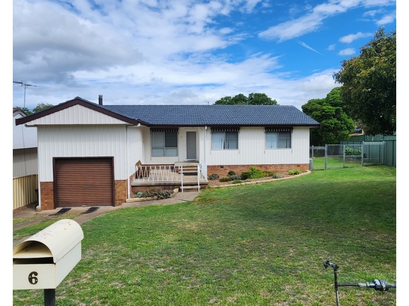 6 St James Crescent, Muswellbrook NSW 2333
