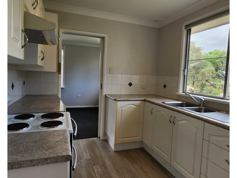 6 St James Crescent, Muswellbrook NSW 2333