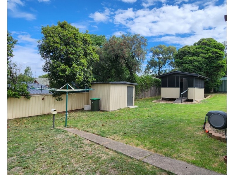 6 St James Crescent, Muswellbrook NSW 2333
