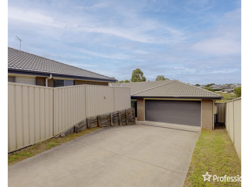 7B Sepoy Crescent, Muswellbrook NSW 2333