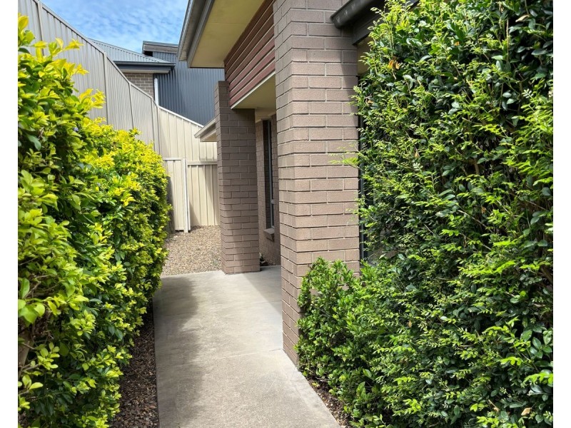 7B Sepoy Crescent, Muswellbrook NSW 2333