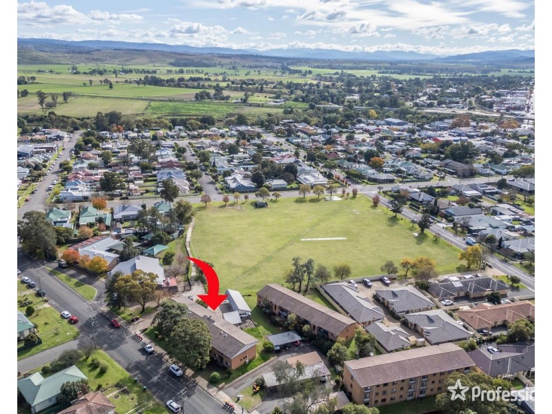 2/28 Skellatar Street, Muswellbrook NSW 2333