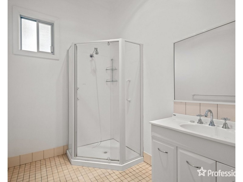 64 Bedford Street, Aberdeen NSW 2336