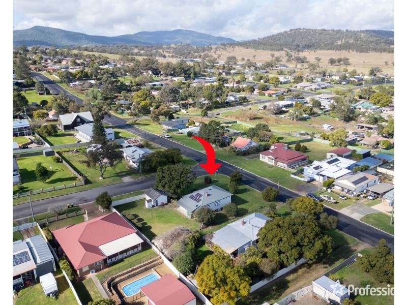 64 Bedford Street, Aberdeen NSW 2336