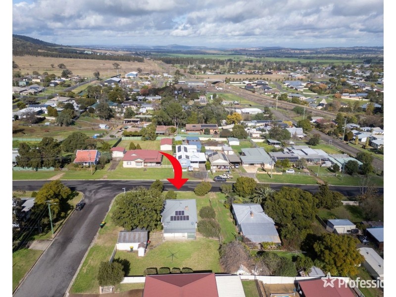 64 Bedford Street, Aberdeen NSW 2336