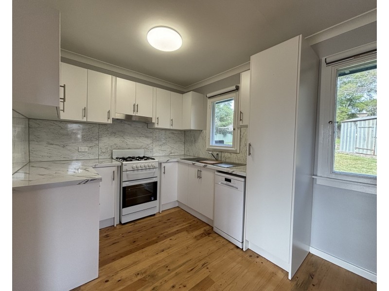 11 Tarakan Avenue, Muswellbrook NSW 2333