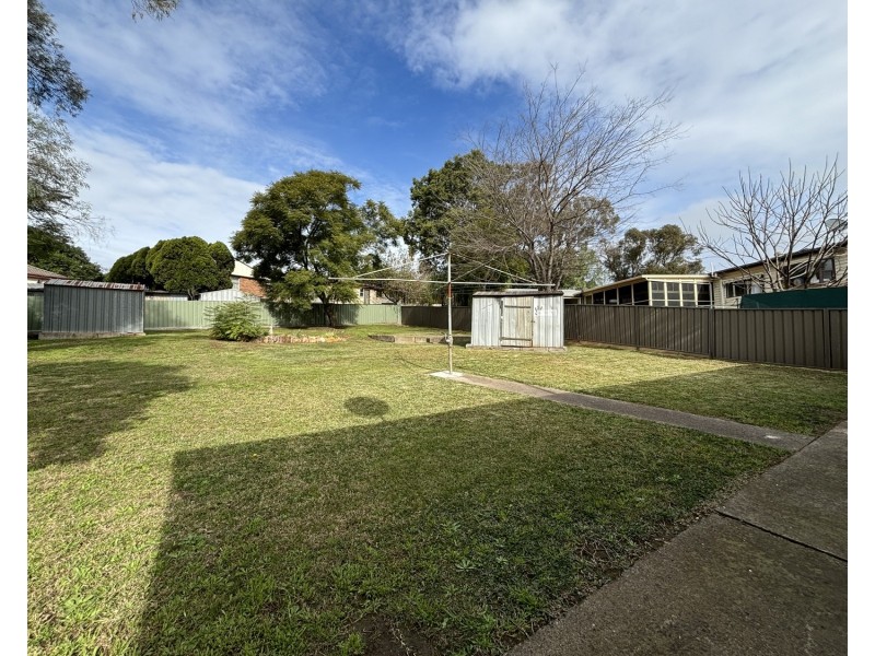 11 Tarakan Avenue, Muswellbrook NSW 2333