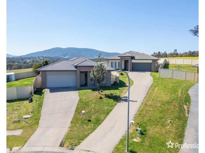 Lots 1 & 2/18 Lonhro Place, Muswellbrook NSW 2333