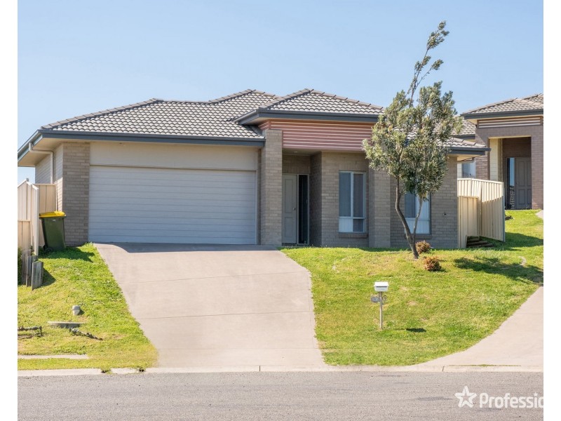 Lots 1 & 2/18 Lonhro Place, Muswellbrook NSW 2333