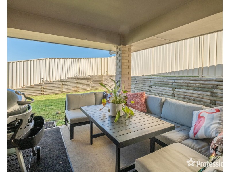 Lots 1 & 2/18 Lonhro Place, Muswellbrook NSW 2333