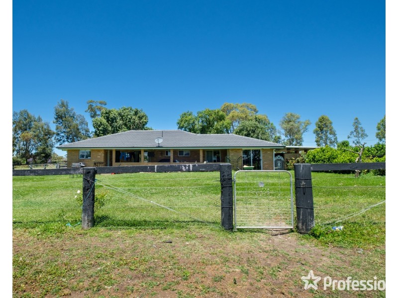 106 Moobi Road, Scone NSW 2337