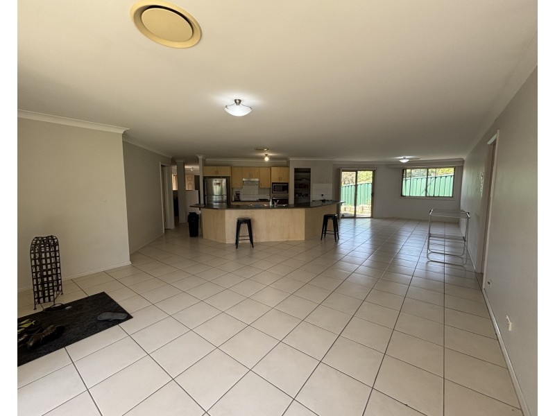 27 Bimbadeen Drive, Muswellbrook NSW 2333