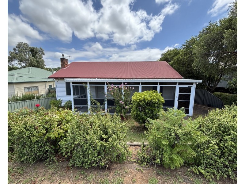 114 Brook Street, Muswellbrook NSW 2333