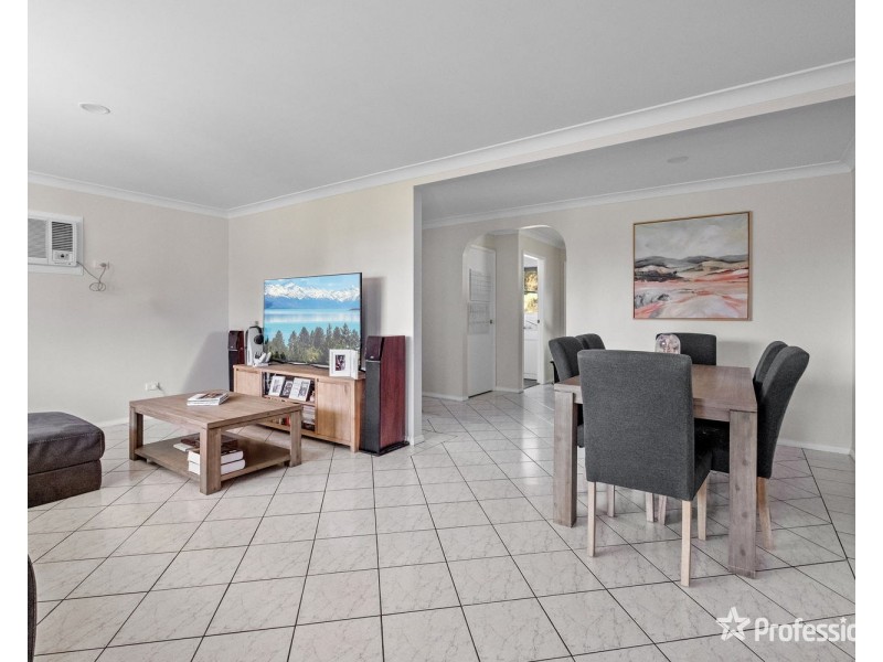 1/2 Oak Place, Muswellbrook NSW 2333