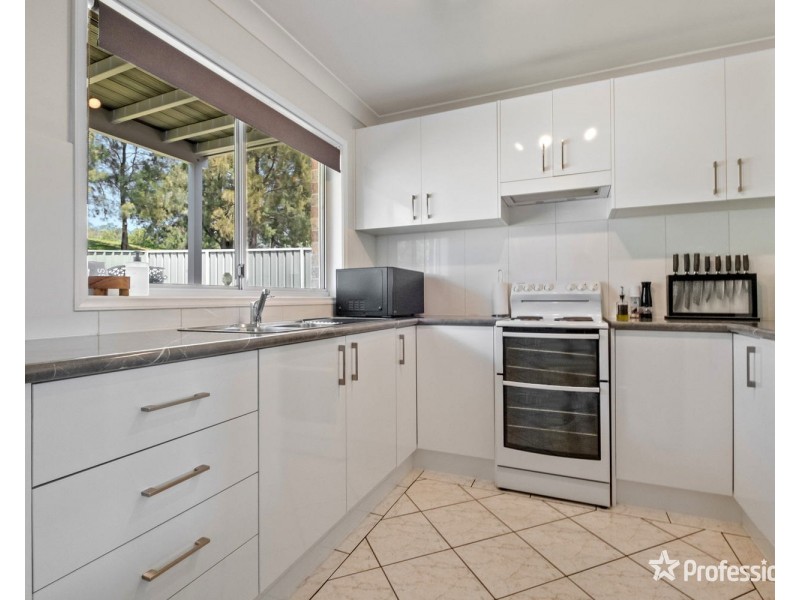 1/2 Oak Place, Muswellbrook NSW 2333