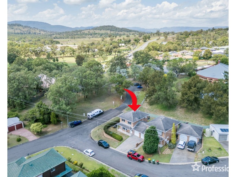 1/2 Oak Place, Muswellbrook NSW 2333