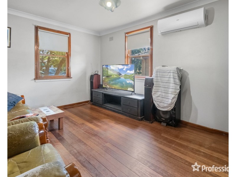 28 Anzac Parade, Muswellbrook NSW 2333