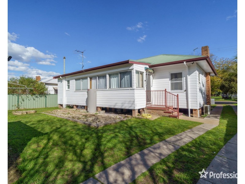 66 Lower Hill Street, Muswellbrook NSW 2333