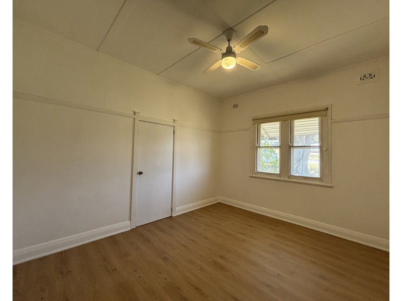 64 Bedford Street, Aberdeen NSW 2336