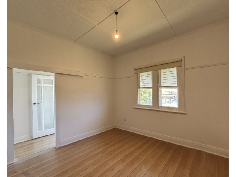 64 Bedford Street, Aberdeen NSW 2336