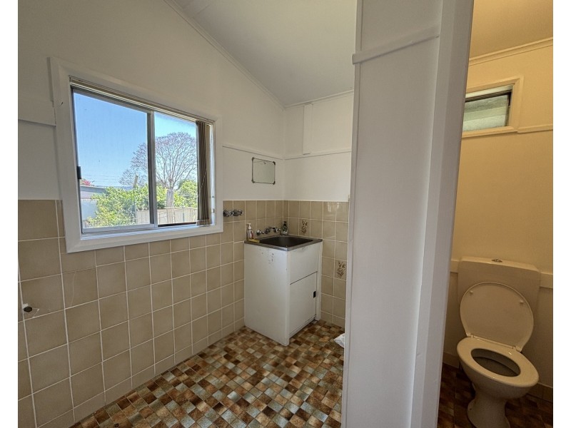 64 Bedford Street, Aberdeen NSW 2336