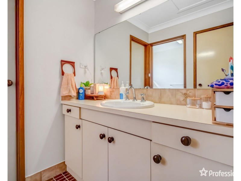 10 Crinoline Street, Denman NSW 2328