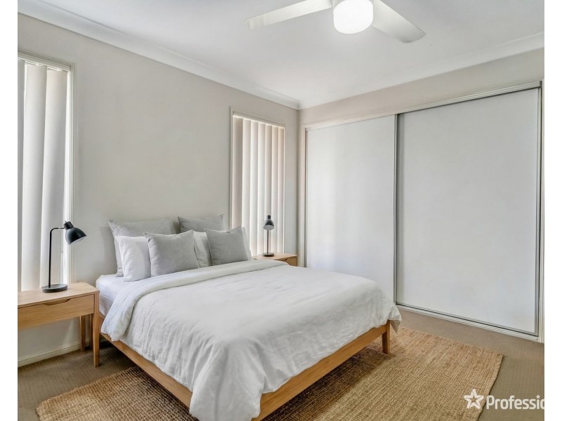 2/18 Chivers Circuit, Muswellbrook NSW 2333