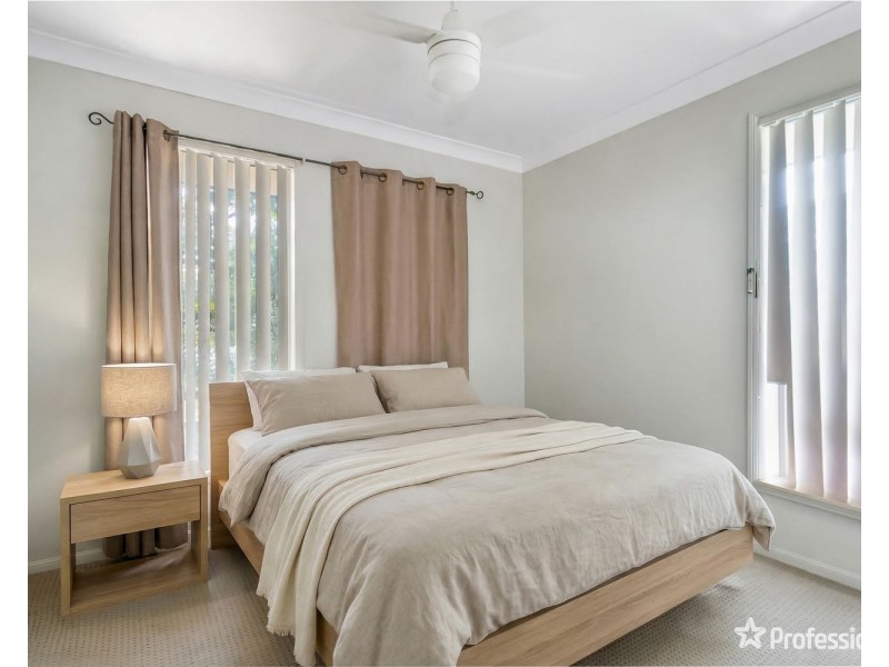 2/18 Chivers Circuit, Muswellbrook NSW 2333