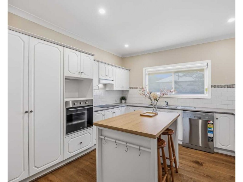 24 Birralee Street, Muswellbrook NSW 2333